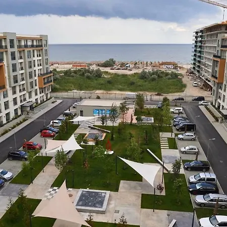 アパート Luxury Mamaia Nord ナボダリ